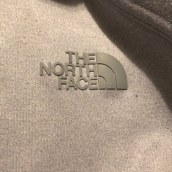 North Face Fleece Jacket - Picture 3 of 3